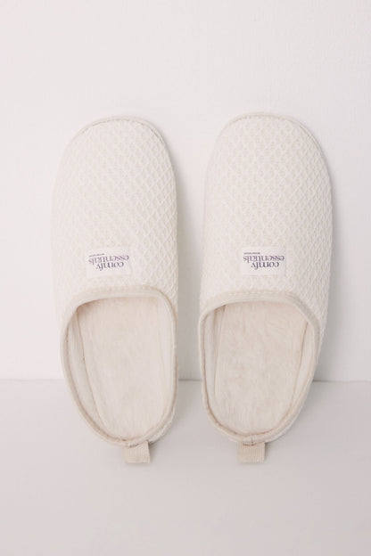 Ivory Chenilla House Slippers_02