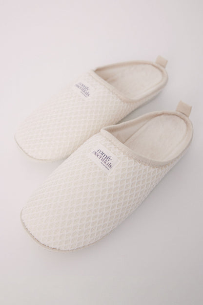 Ivory Chenilla House Slippers_05