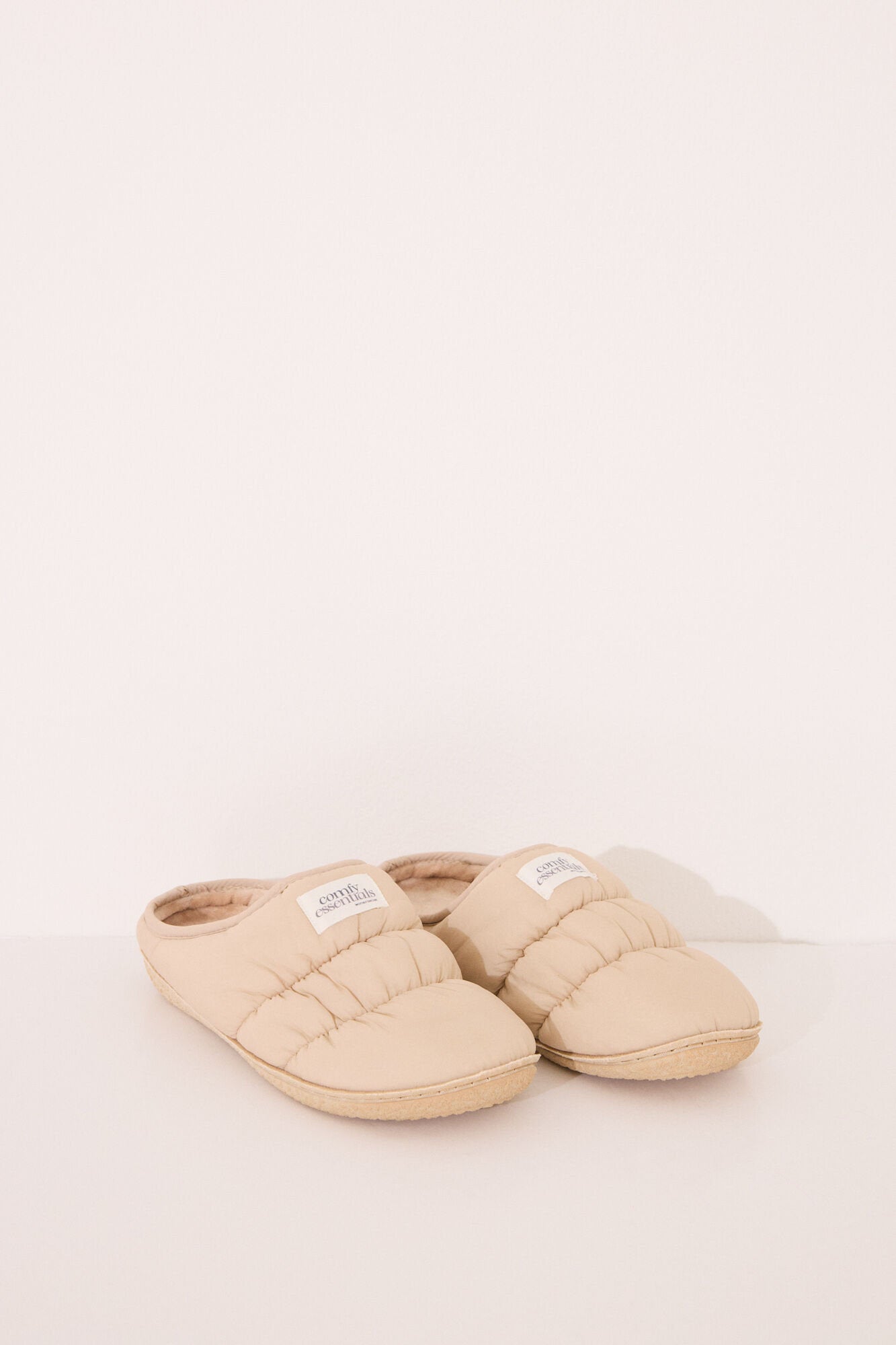 Women Secret_Beige Padded Nylon House Slippers_4999678_38_03