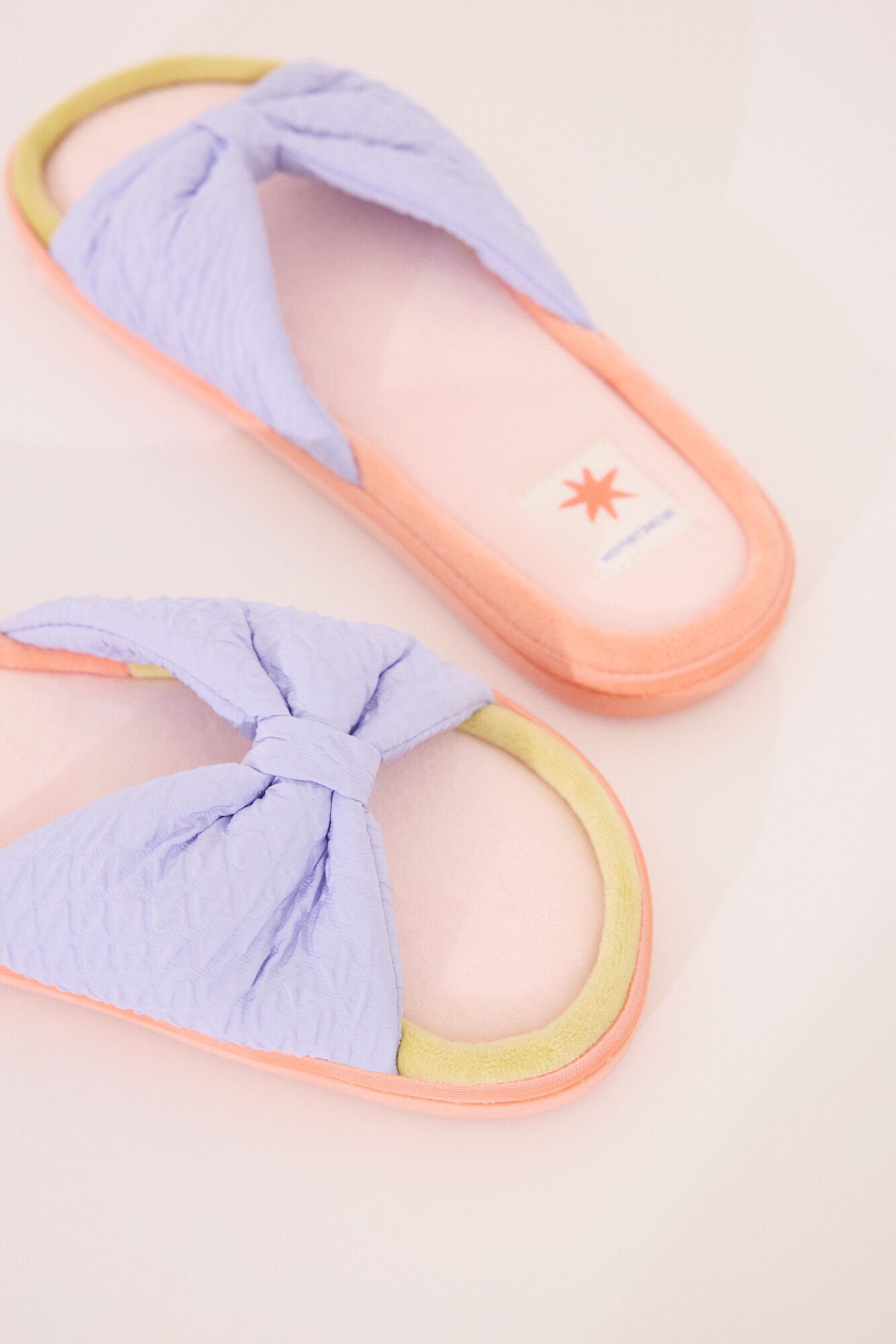 Women Secret_Open-Toed Slippers with Velour Bow Or Tie_4999691_97_04