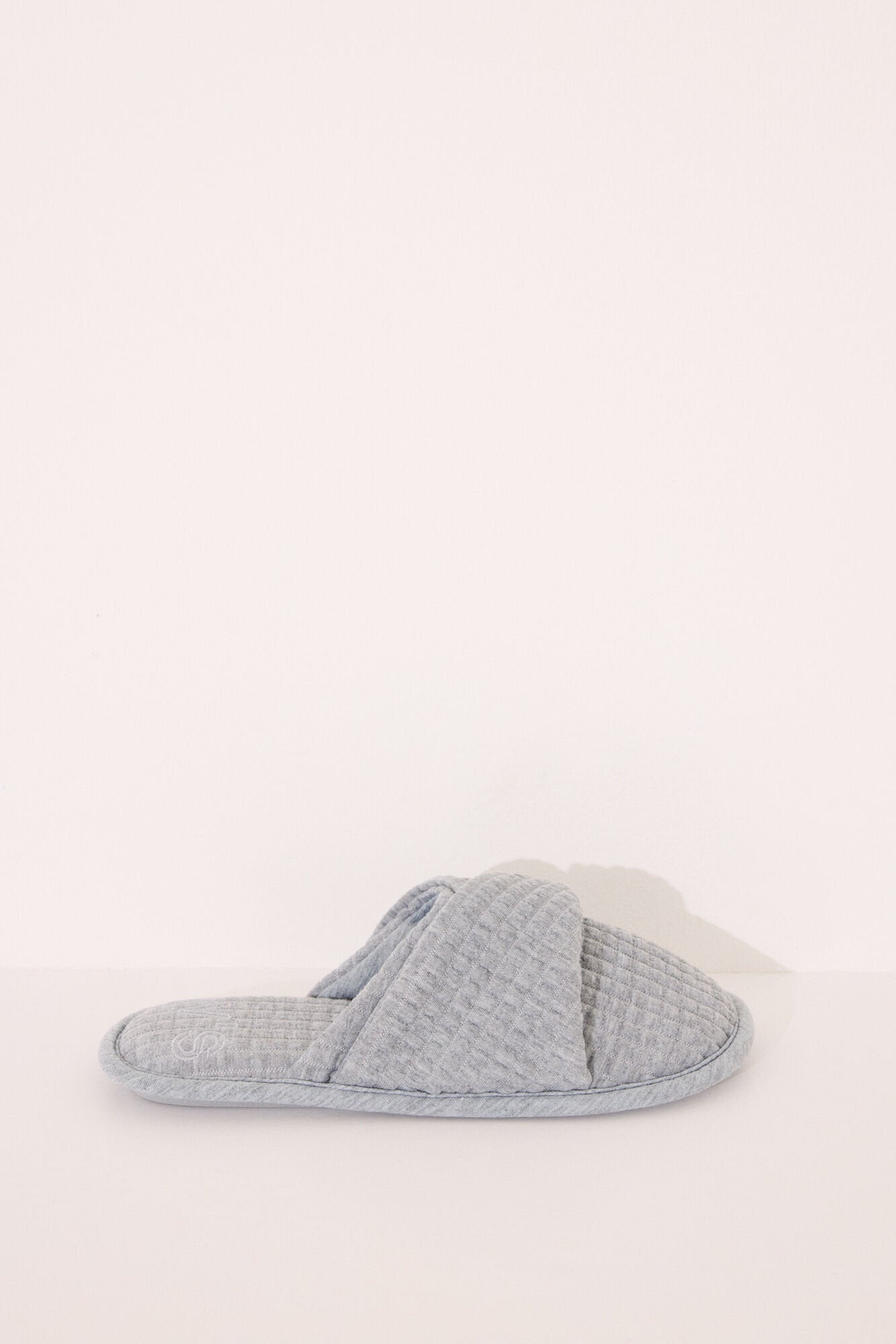 Women Secret_Grey Padded Slippers_4999699_48_04