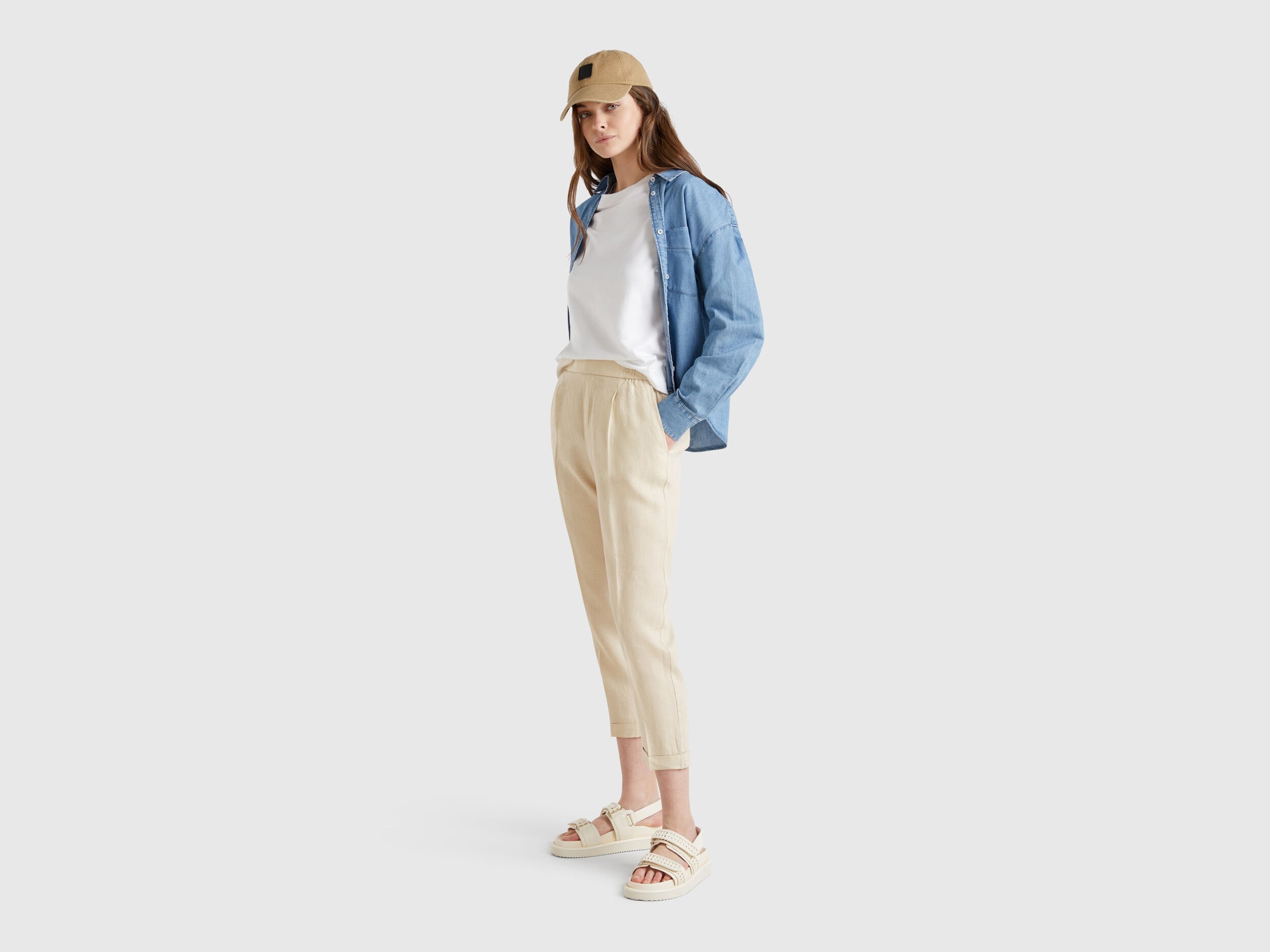 Benetton_Cropped Trousers in 100% Linen_4AGH558X5_152_01