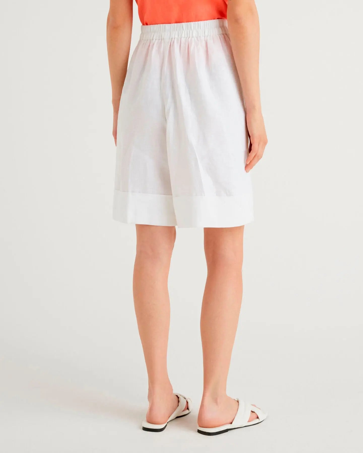 100% Linen Bermudas With Cuffs_4AGHD900D_101_03