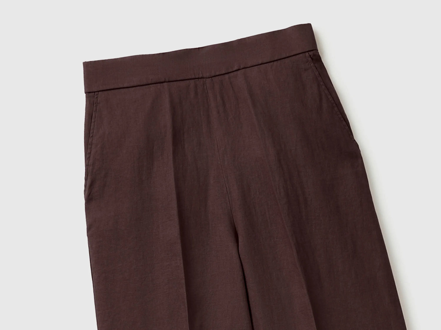 Benetton Brown Women Palazzo Trousers in Pure Linen SKU: 4AGHDF08K_33T Image 03