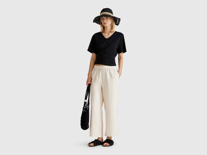 Benetton_Wide Leg Trousers in Pure Linen_4AGHDF09G_152_01