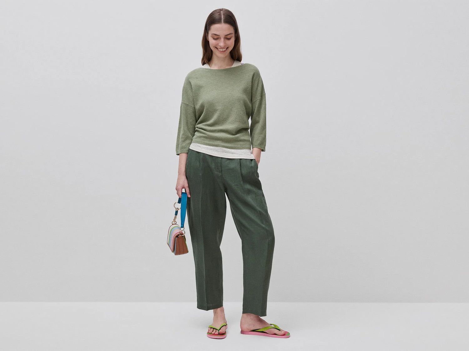 Benetton Green Women 100% Linen Straight Trousers SKU: 4AGHDF0AY_20W Image 01