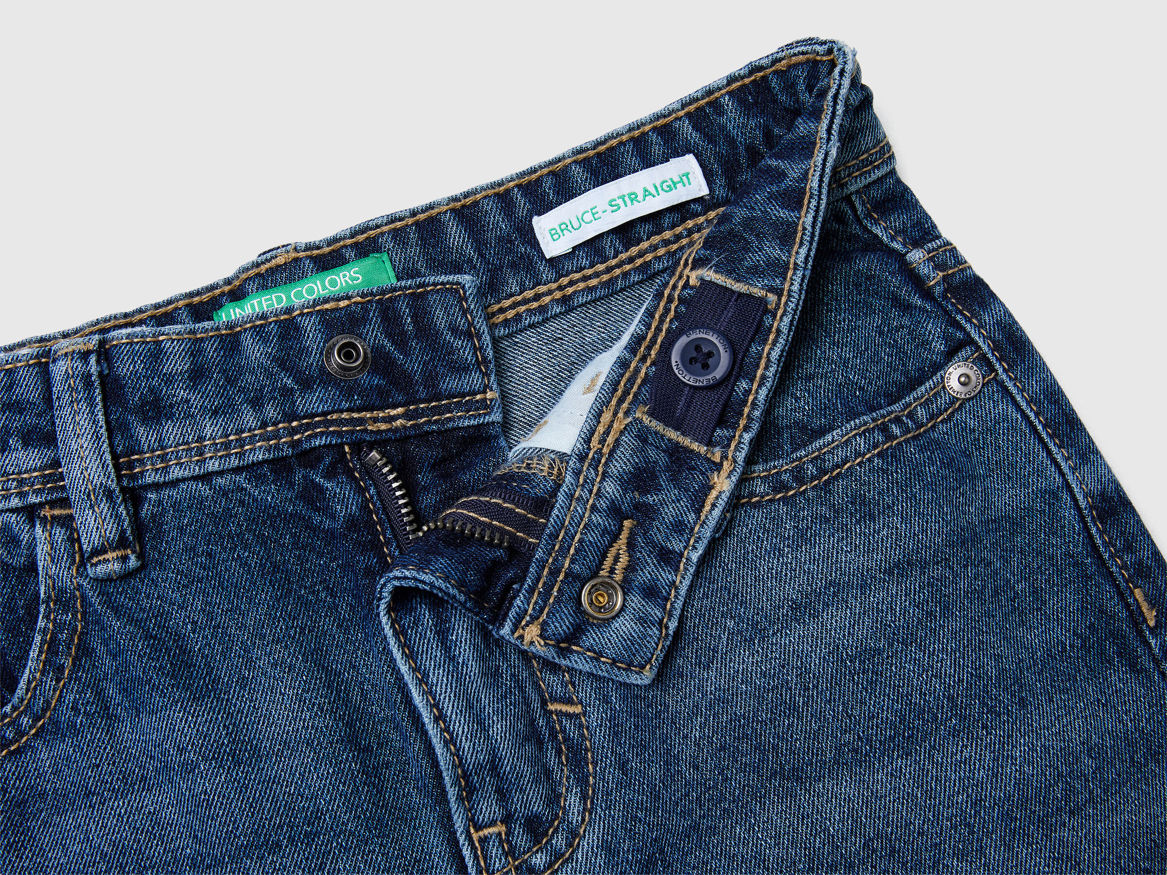 Benetton_Dark Blue_Straight Leg Jeans_4AW7CE021_901_03