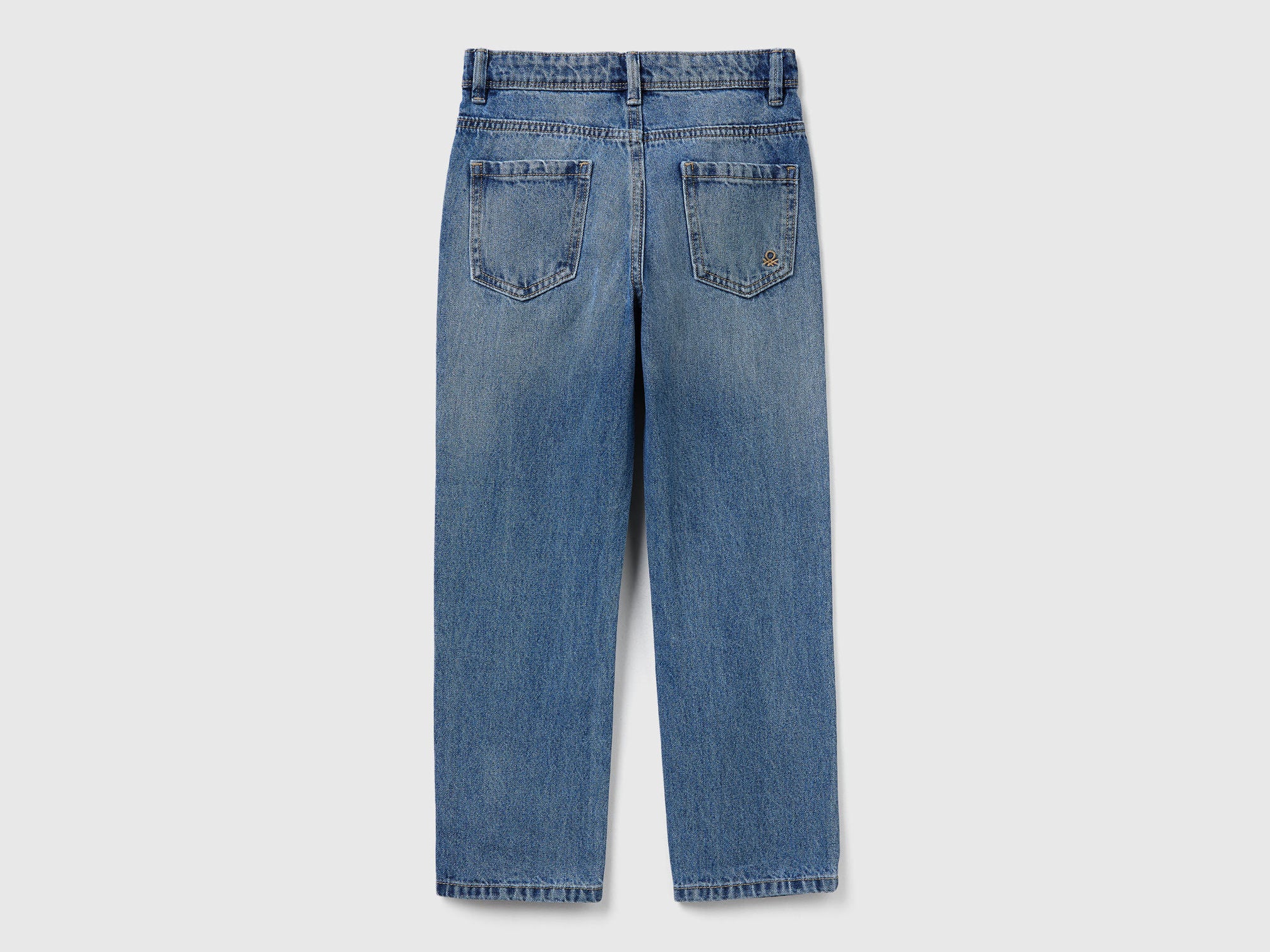 Benetton_Light Blue_Straight Leg Jeans_4AW7CE021_902_02