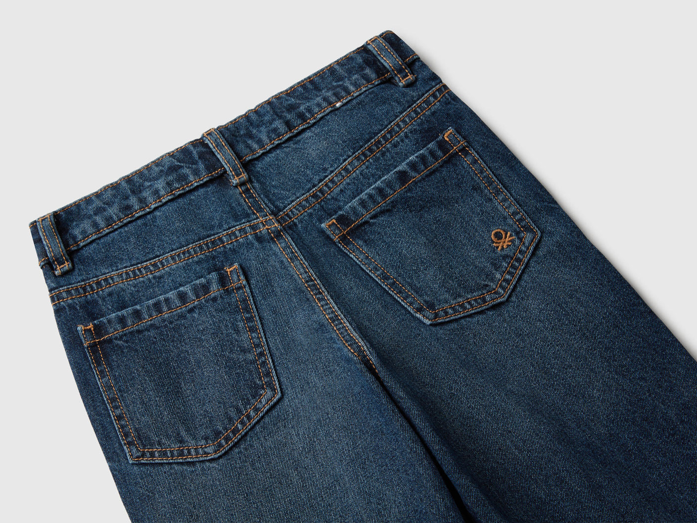 Benetton_Blue_Straight Jeans with Cuffs_4AW7CE049_901_03