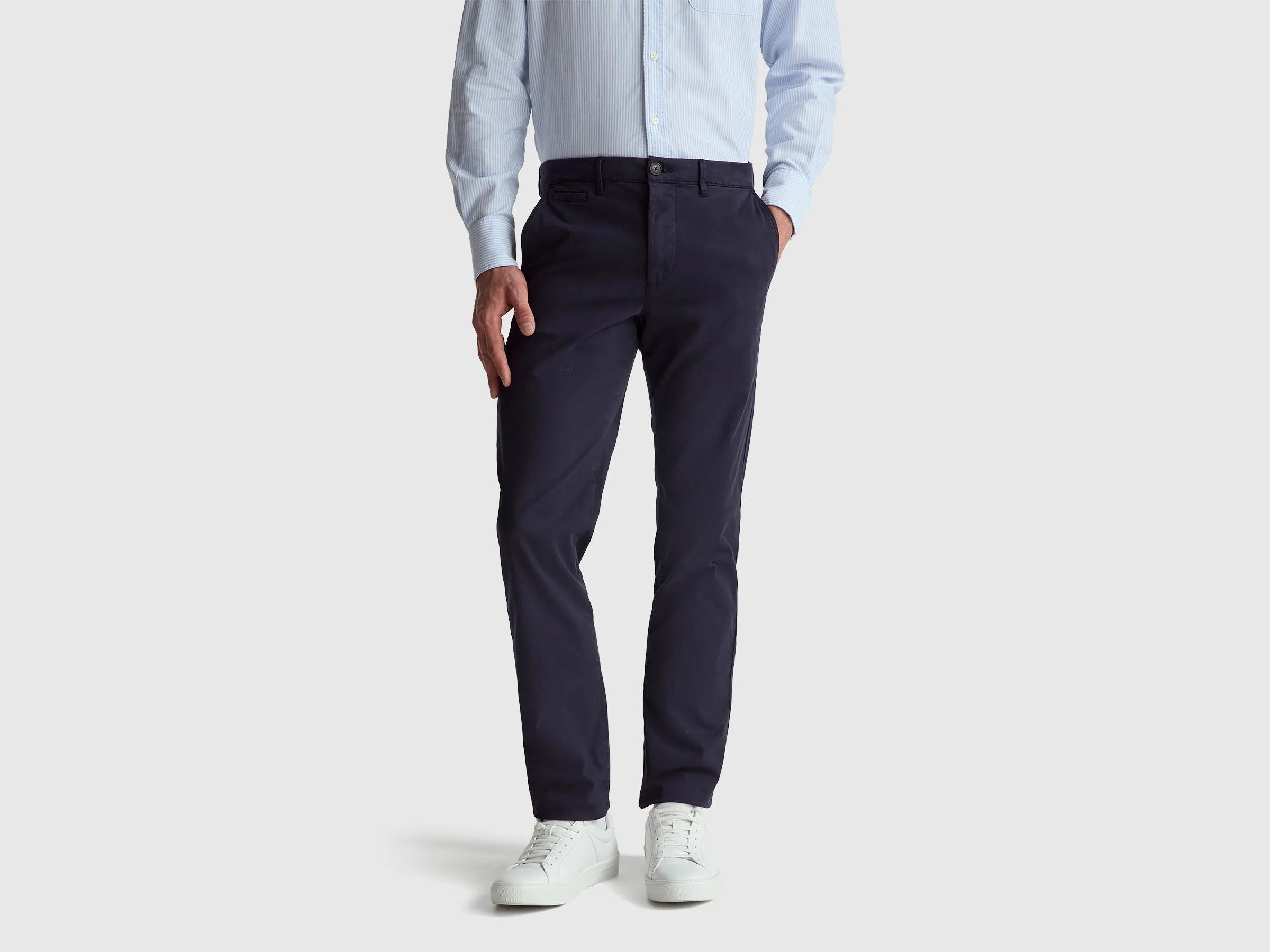 Benetton_Dark Blue_Dark Blue Slim Fit Chinos_4DKH55I18_016_02