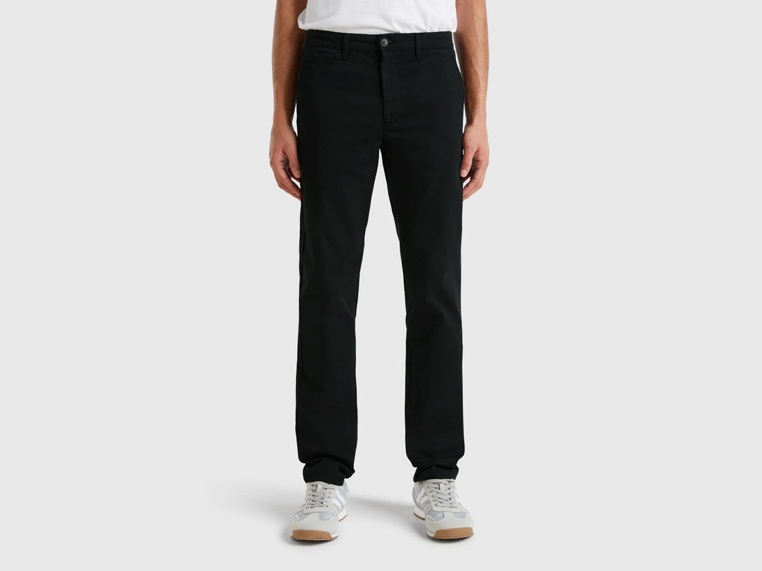Benetton_Black_Black Slim Fit Chino_4DKH55I18_100_02