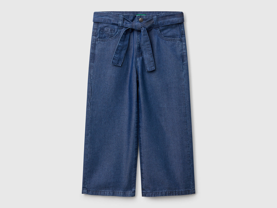 Benetton_Wide Fit Trousers with Belt_4FFKGE02E_901_01