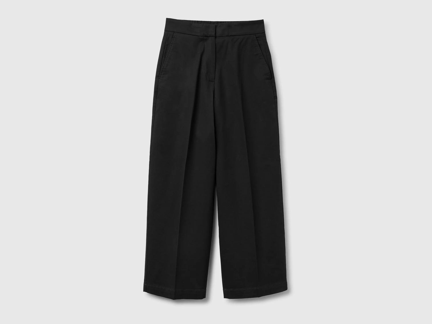 Benetton Black Women Balloon Leg Pants SKU: 4FRXDF0B0_100 Image 01