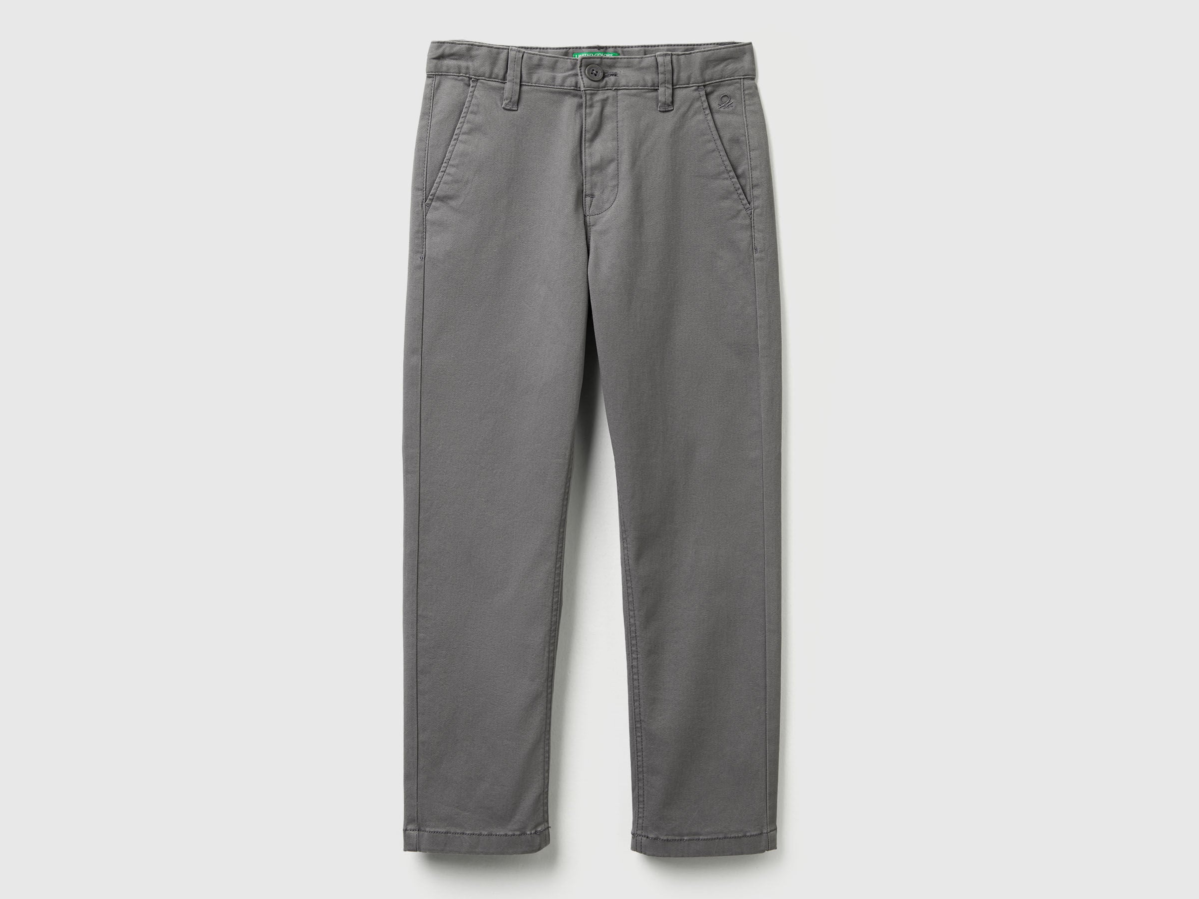Benetton_Dark Gray_Slim Fit Chinos in Stretch Cotton_4HM6CF04X_00W_01