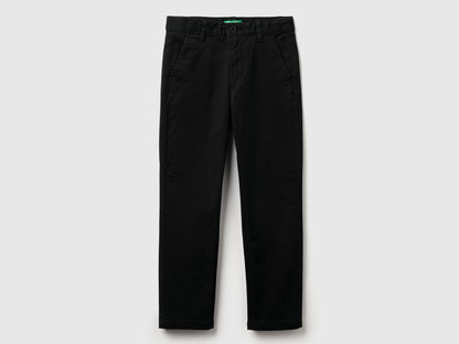 Benetton_Black_Slim Fit Chinos in Stretch Cotton_4HM6CF04X_100_01