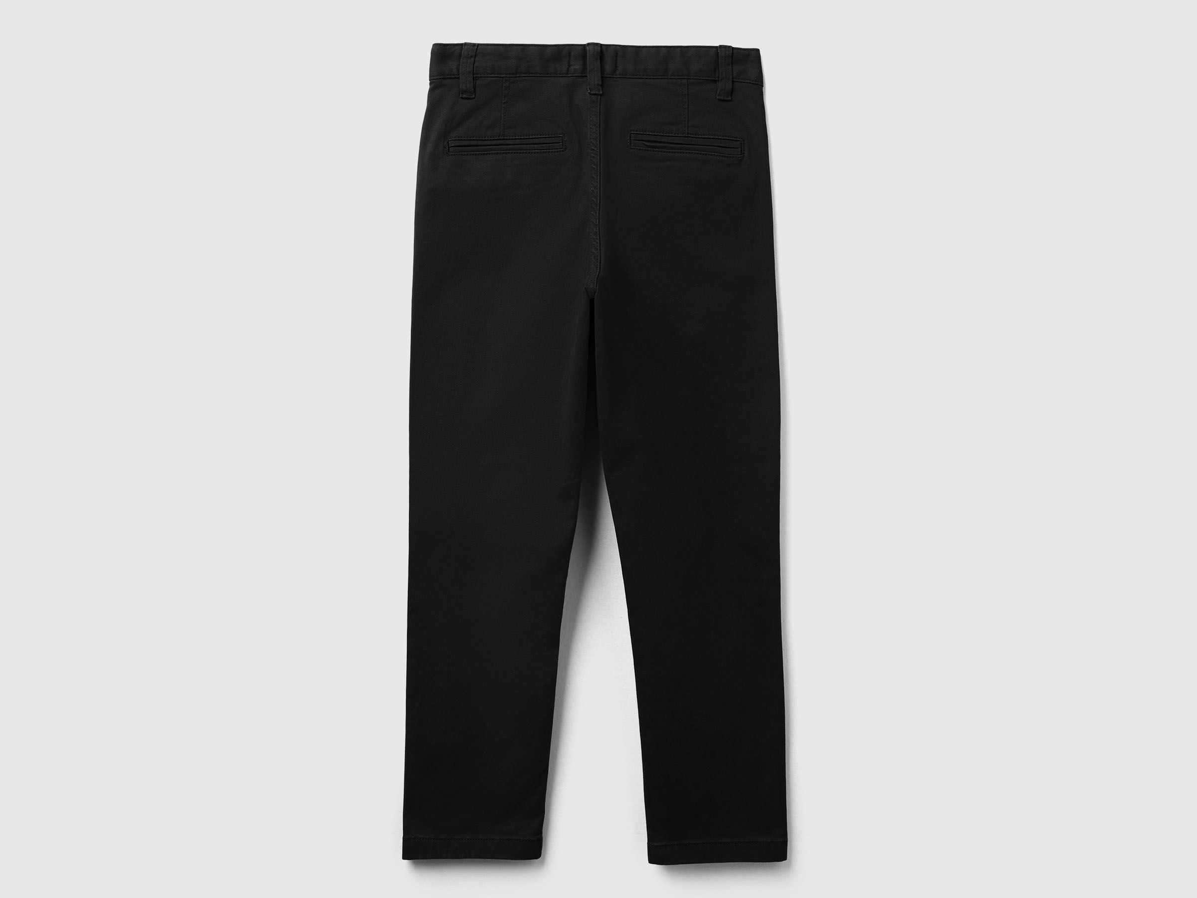 Benetton_Black_Slim Fit Chinos in Stretch Cotton_4HM6CF04X_100_02