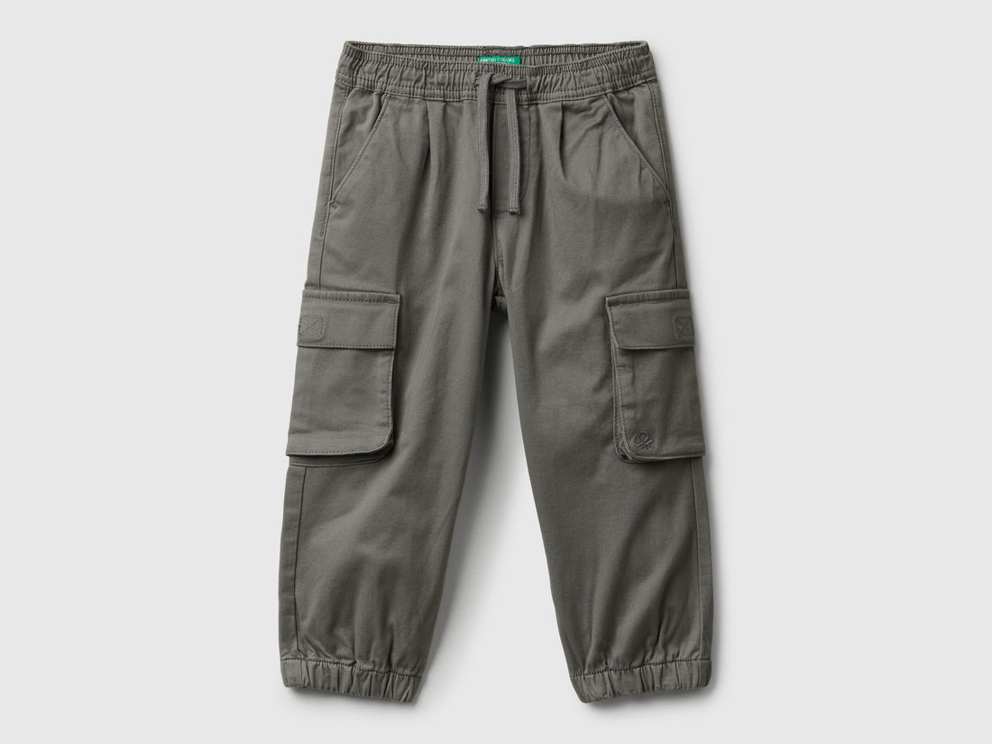 Benetton_Dark Gray_Cargo Trousers with Drawstring_4HM6GF01Z_00W_01