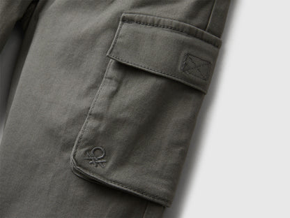 Benetton_Dark Gray_Cargo Trousers with Drawstring_4HM6GF01Z_00W_03