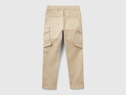 Slim Fit Cargo Trousers_4HM6YF00M_39A_02