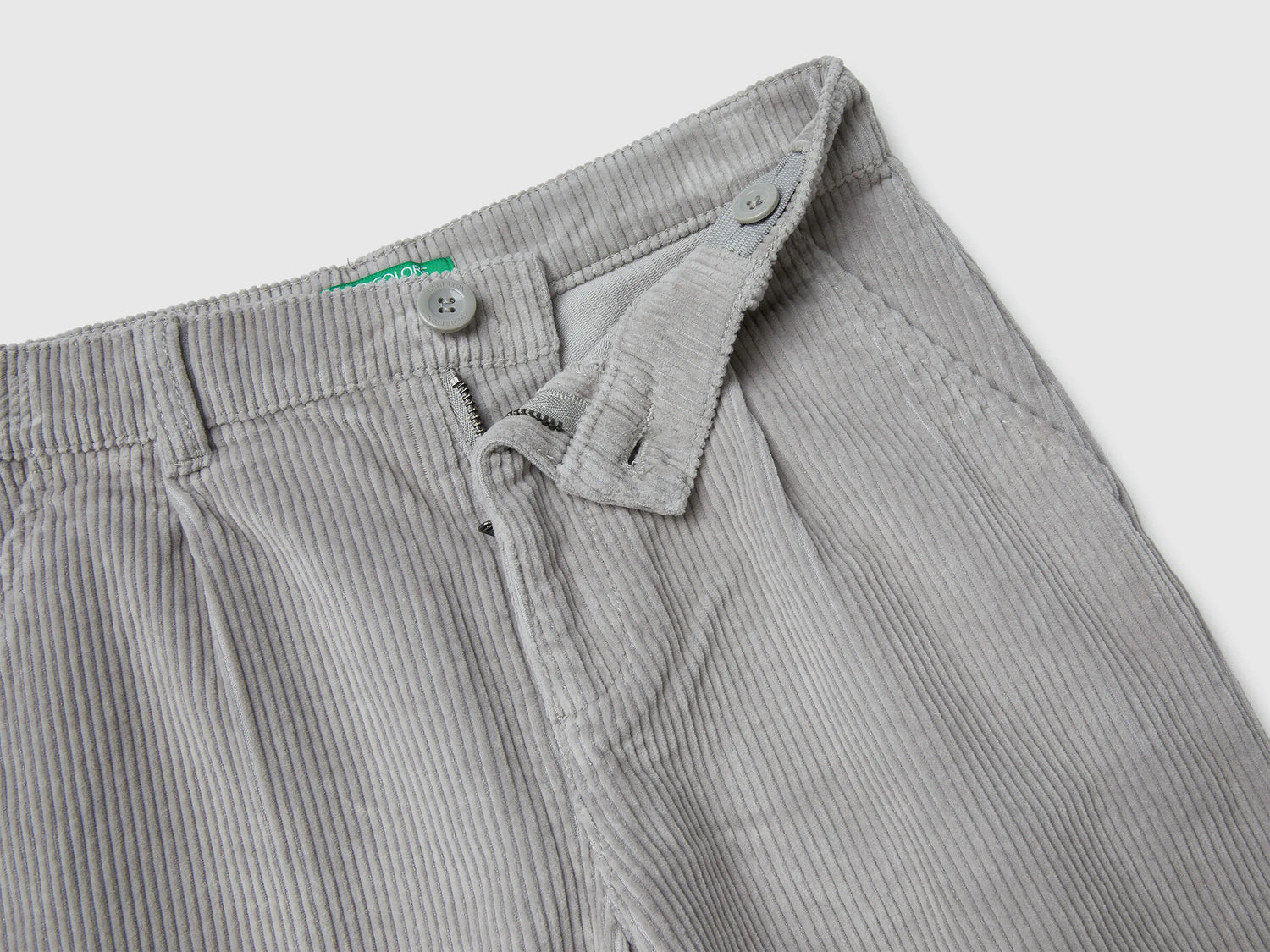 Benetton_Gray_Balloon Fit Velvet Trousers_4IKTCF058_36L_03