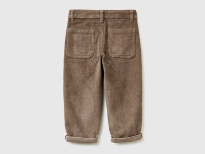 Benetton_Brown_Balloon Fit Velvet Trousers_4IKTGE02W_26H_02