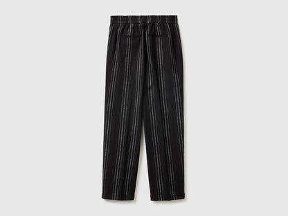 Benetton Black Women Striped Linen Blend Trousers SKU: 4K9FDF0BS_903 Image 02