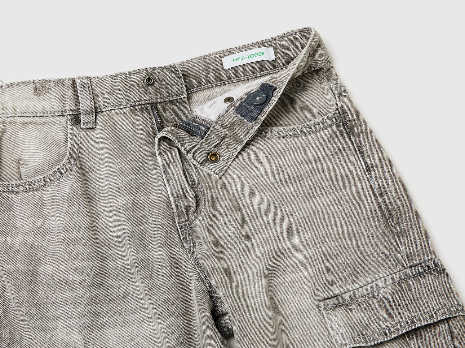 Benetton Light Gray Boys Loose Fit Jeans with Pockets SKU: 4KEHCF05P_701 Image 03