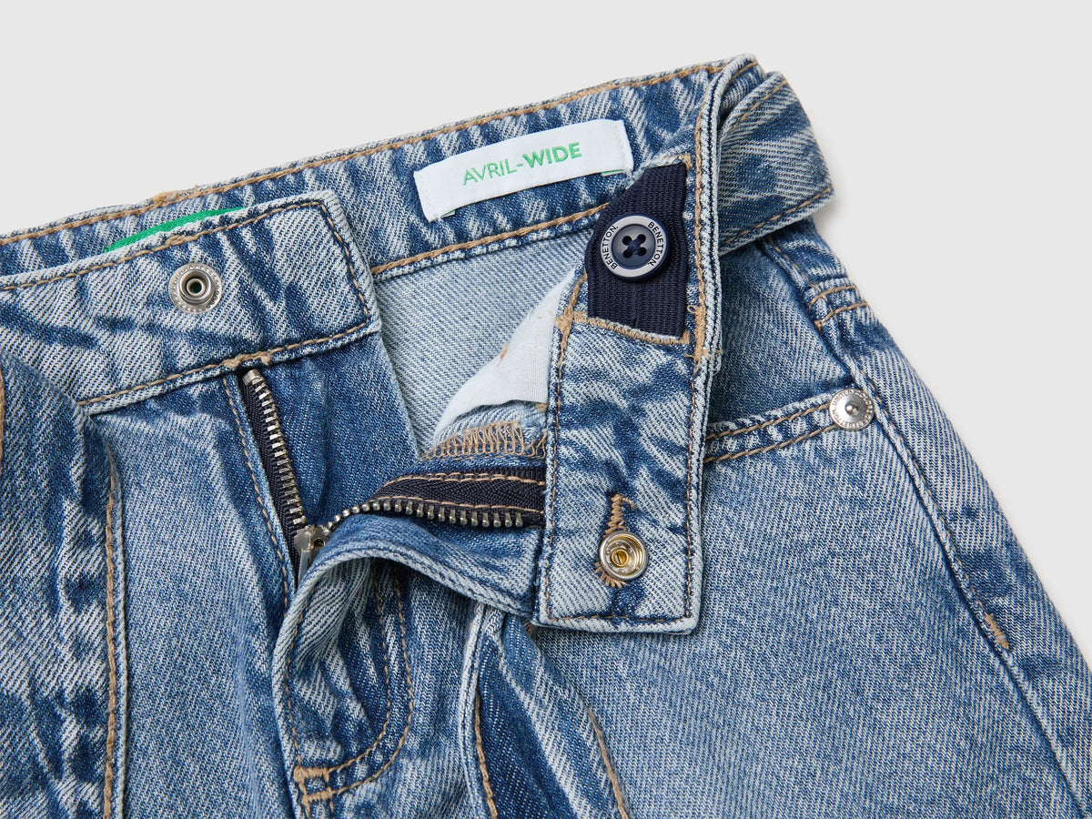 Benetton Light Blue Girls Wide-Fit Jeans with Belt SKU: 4KGZGE02M_902 Image 03