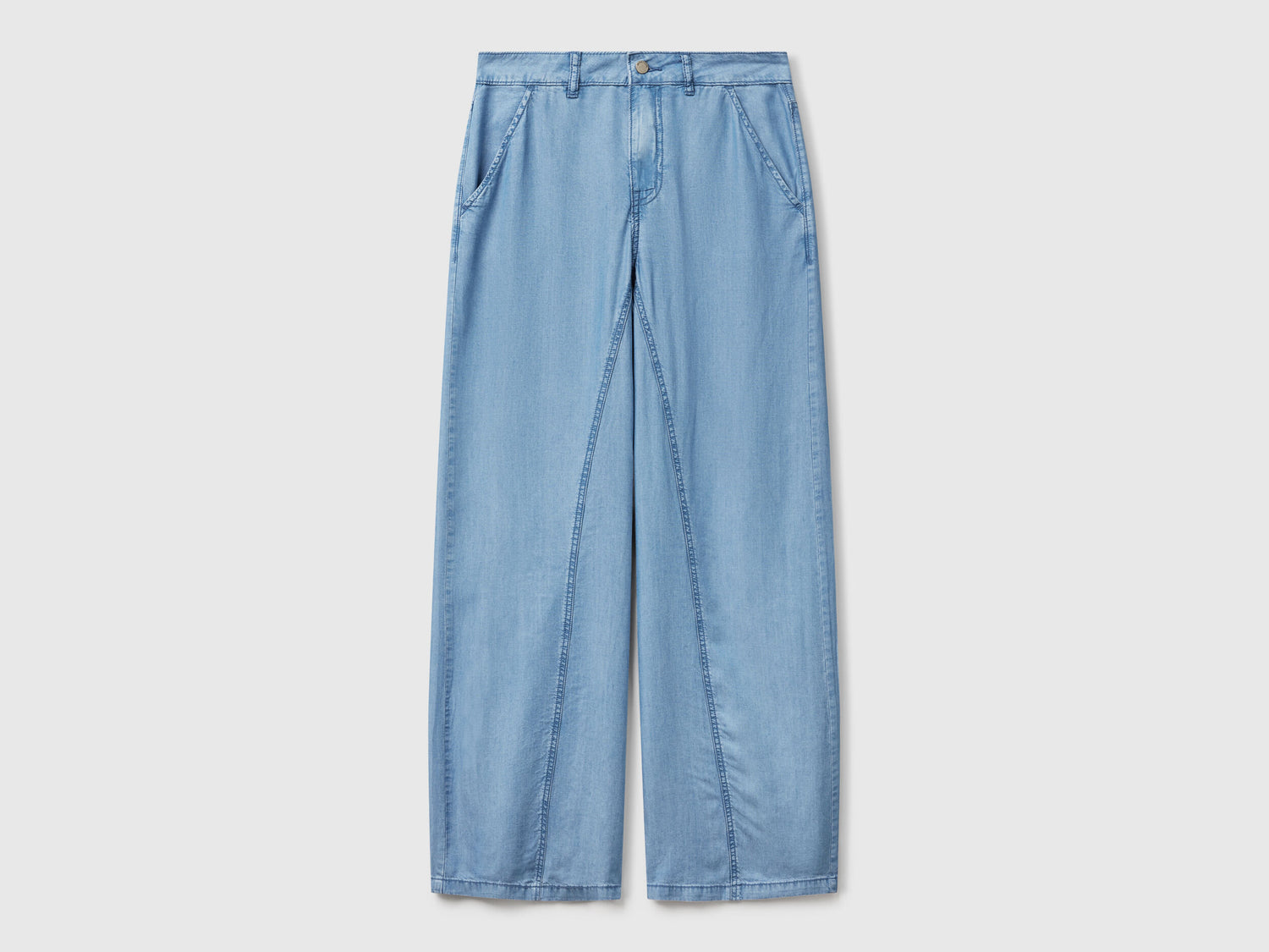 Benetton_Wide Trousers in Chambray_4KHNDF09L_902_04