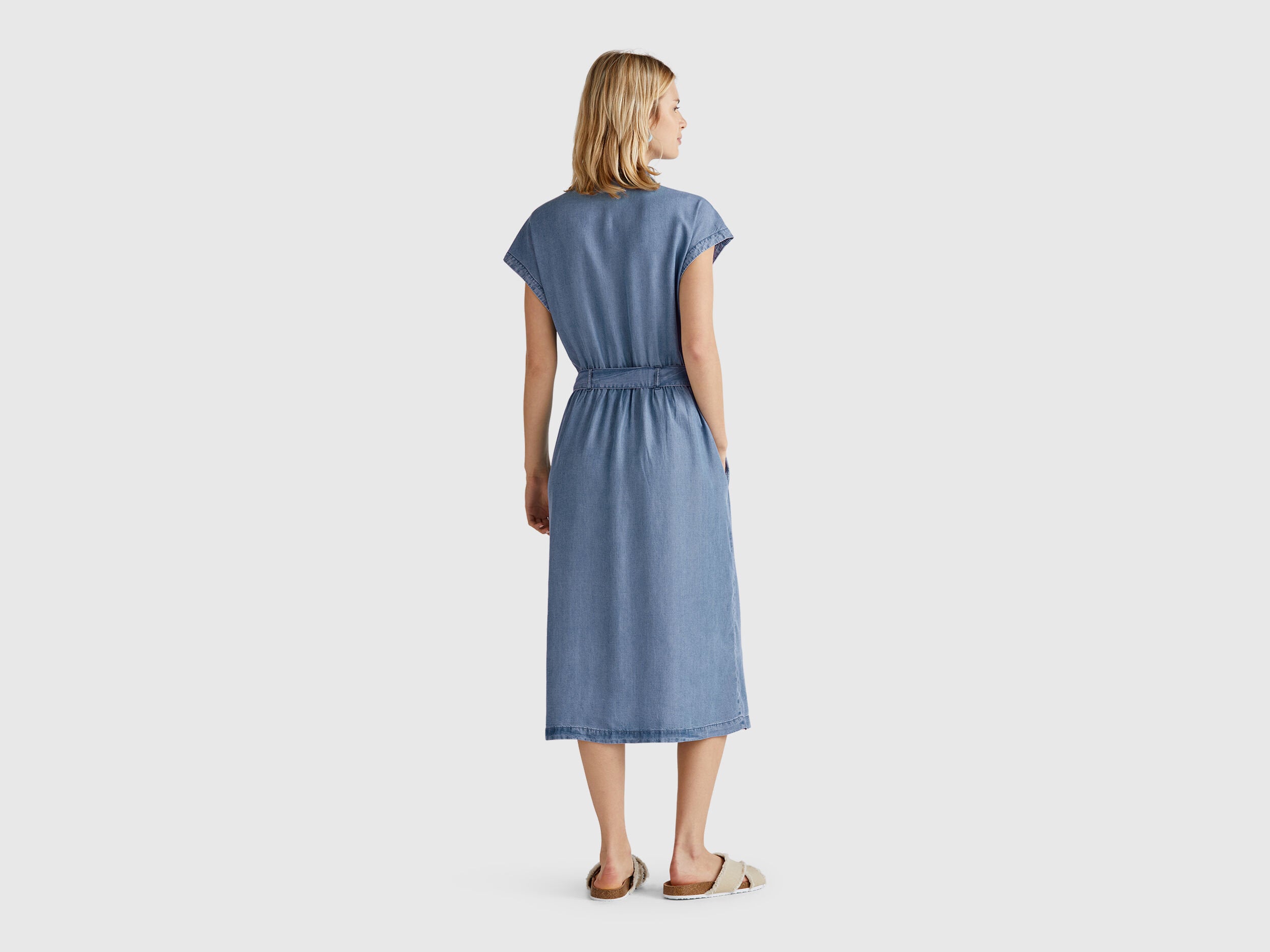 Benetton_Chambray Shirt Dress with Sash_4KHNDV0BI_902_02