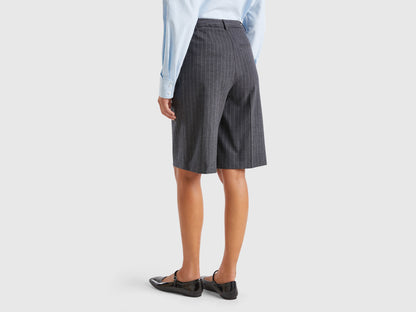 Pinstriped Bermudas_4KHSD901P_903_03