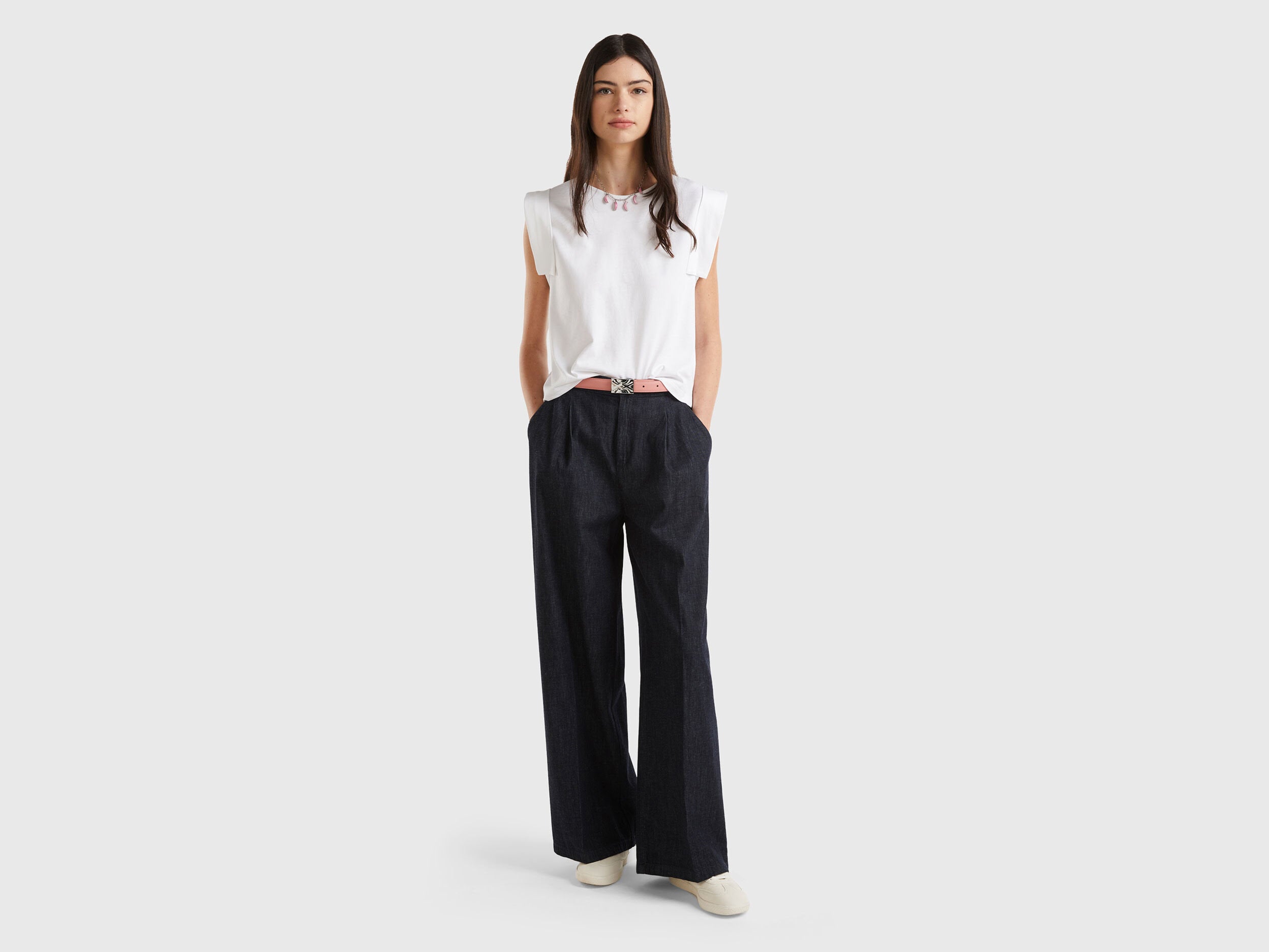 Wide Fit Denim Trousers_4KOWDF067_901_01