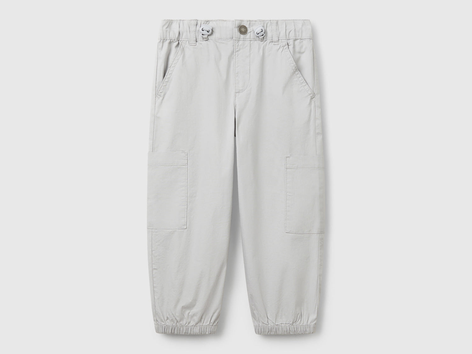 Benetton_Parachute Trousers in Stretch Cotton_4L2VGF01R_115_01