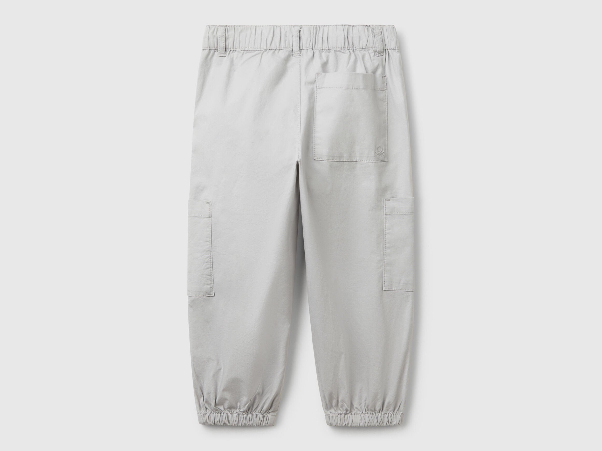Benetton_Parachute Trousers in Stretch Cotton_4L2VGF01R_115_02
