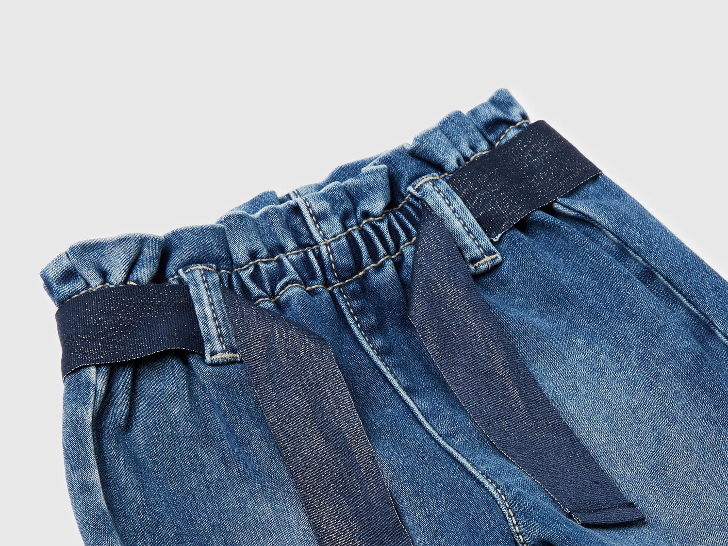 Benetton_Blue_Thermal Jeans with Sash_4MAGAF01O_901_03