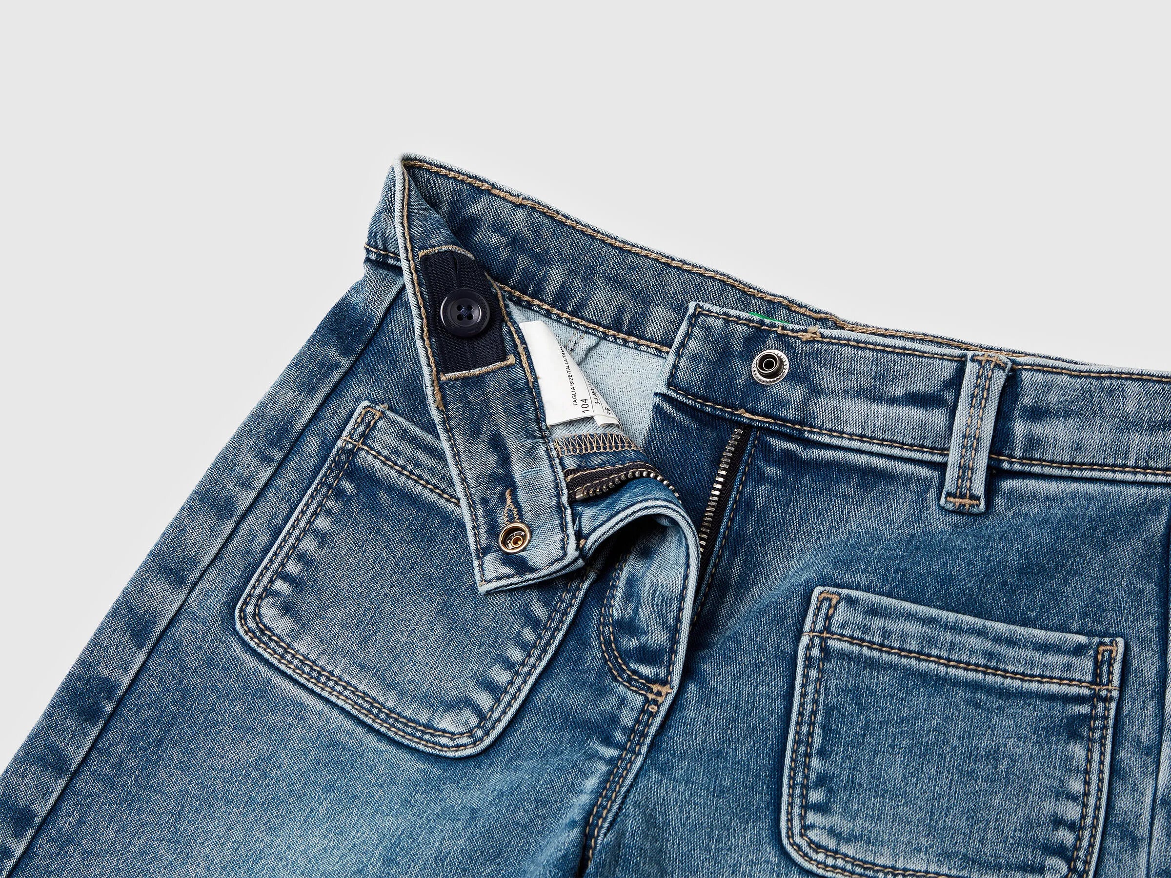 Benetton_Blue_Thermal Skinny Fit Jeans_4MAGGF02Q_901_03