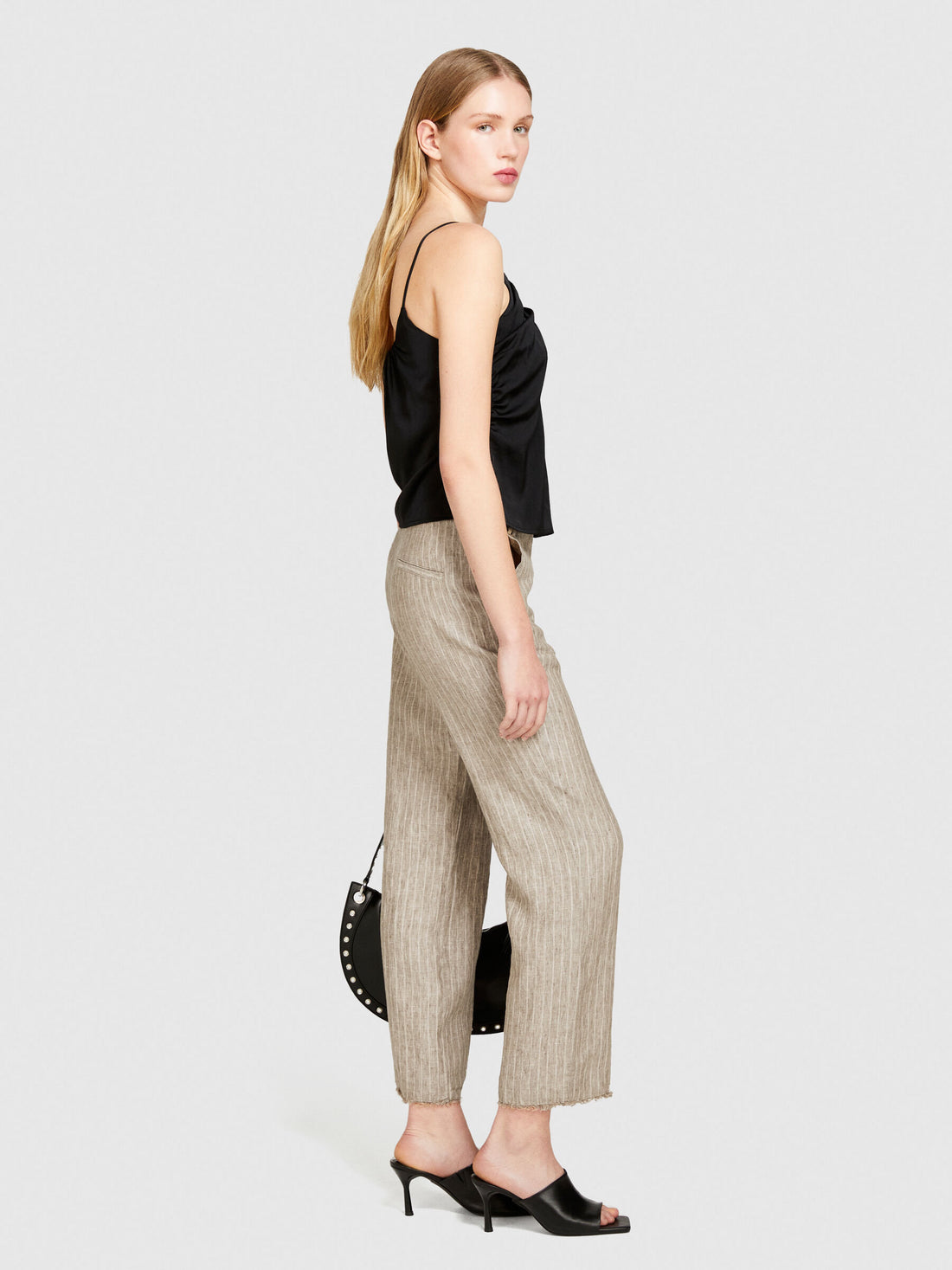 Pinstripe Trousers In 100% Linen_4NTHLF055_901_02