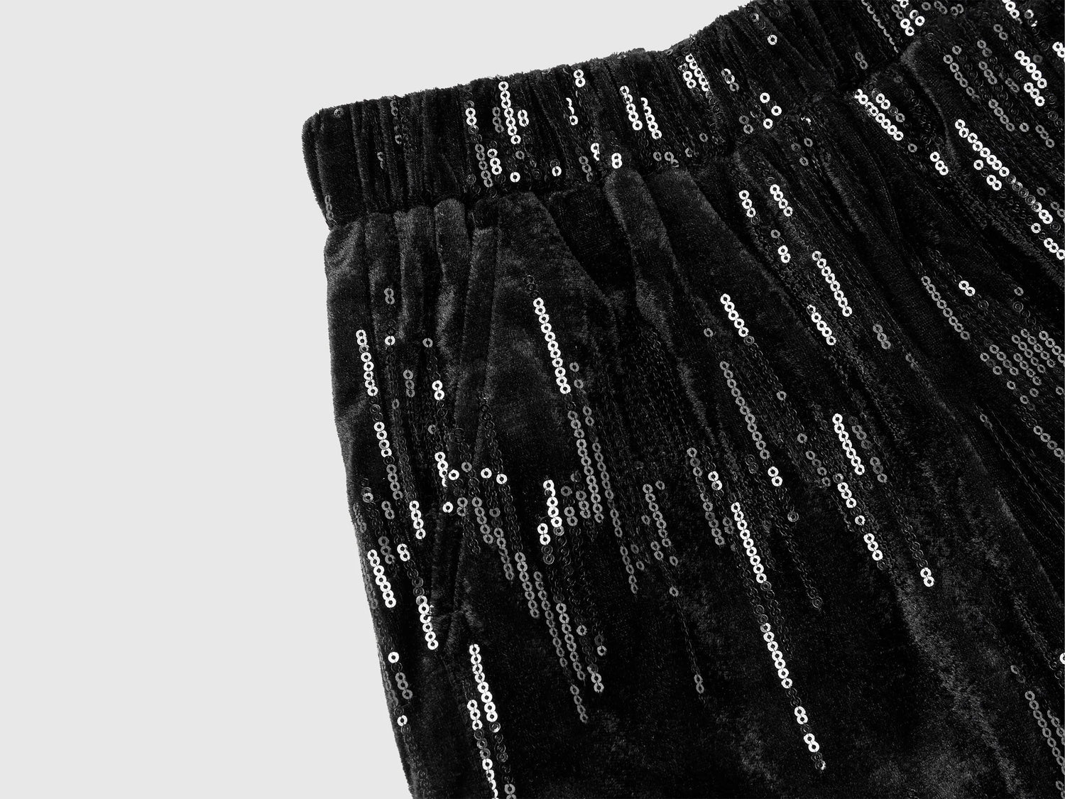 Benetton_Black_Velvet Palazzo Trousers with Sequins_4OZGCF05C_100_03