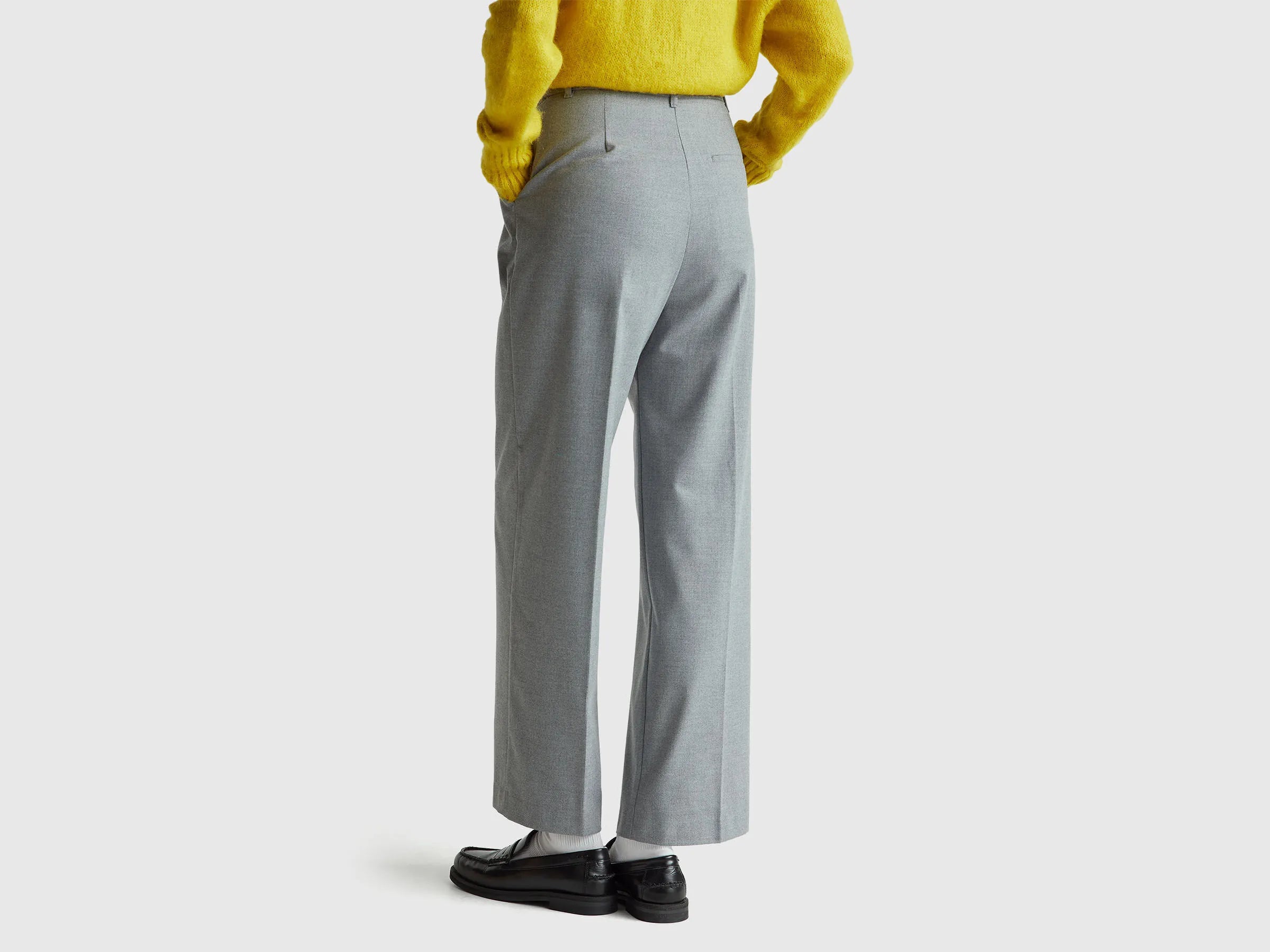 Benetton_Gray_Wide Flannel Trousers_4QIKDF0AC_907_03