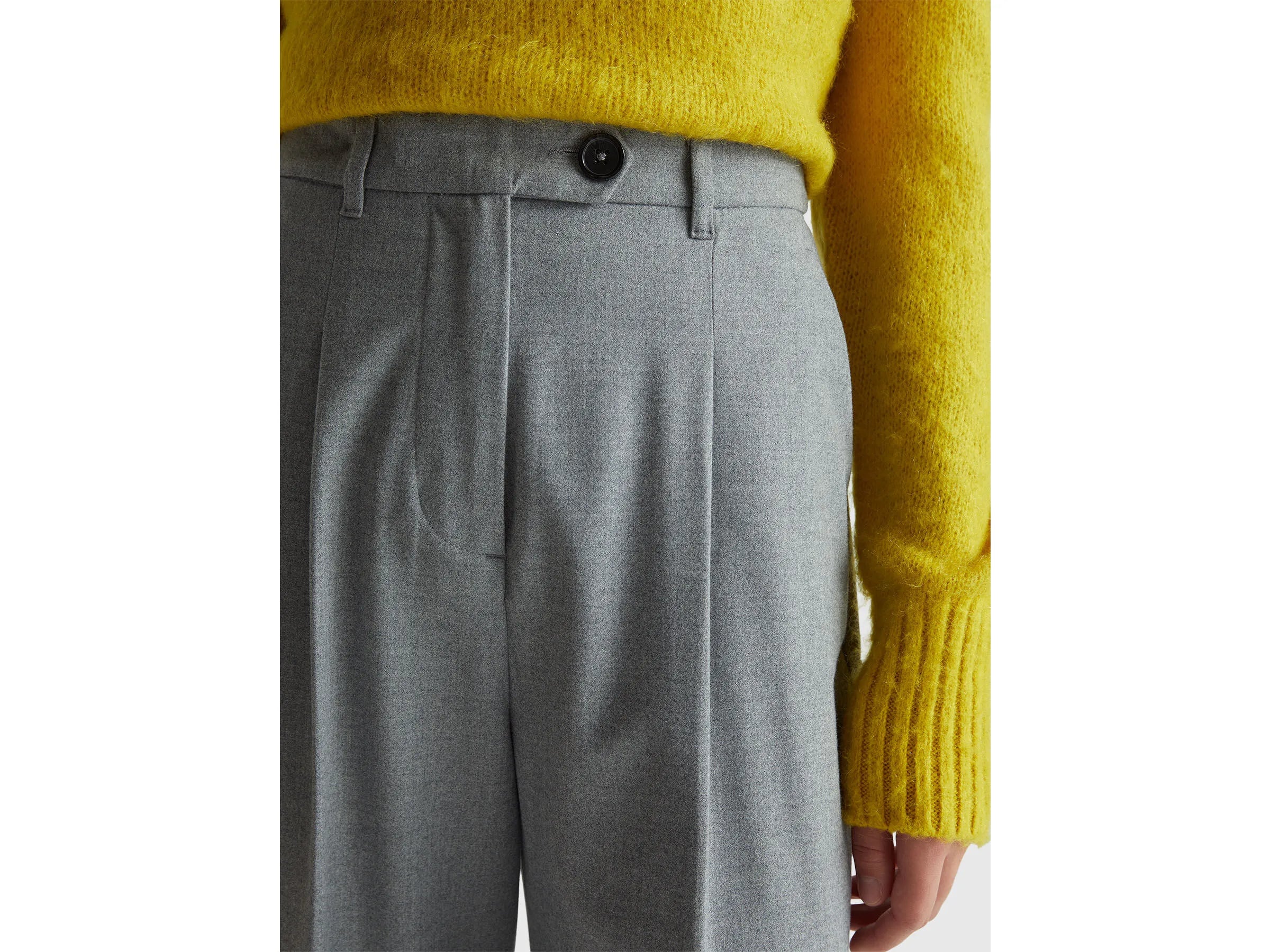 Benetton_Gray_Wide Flannel Trousers_4QIKDF0AC_907_04