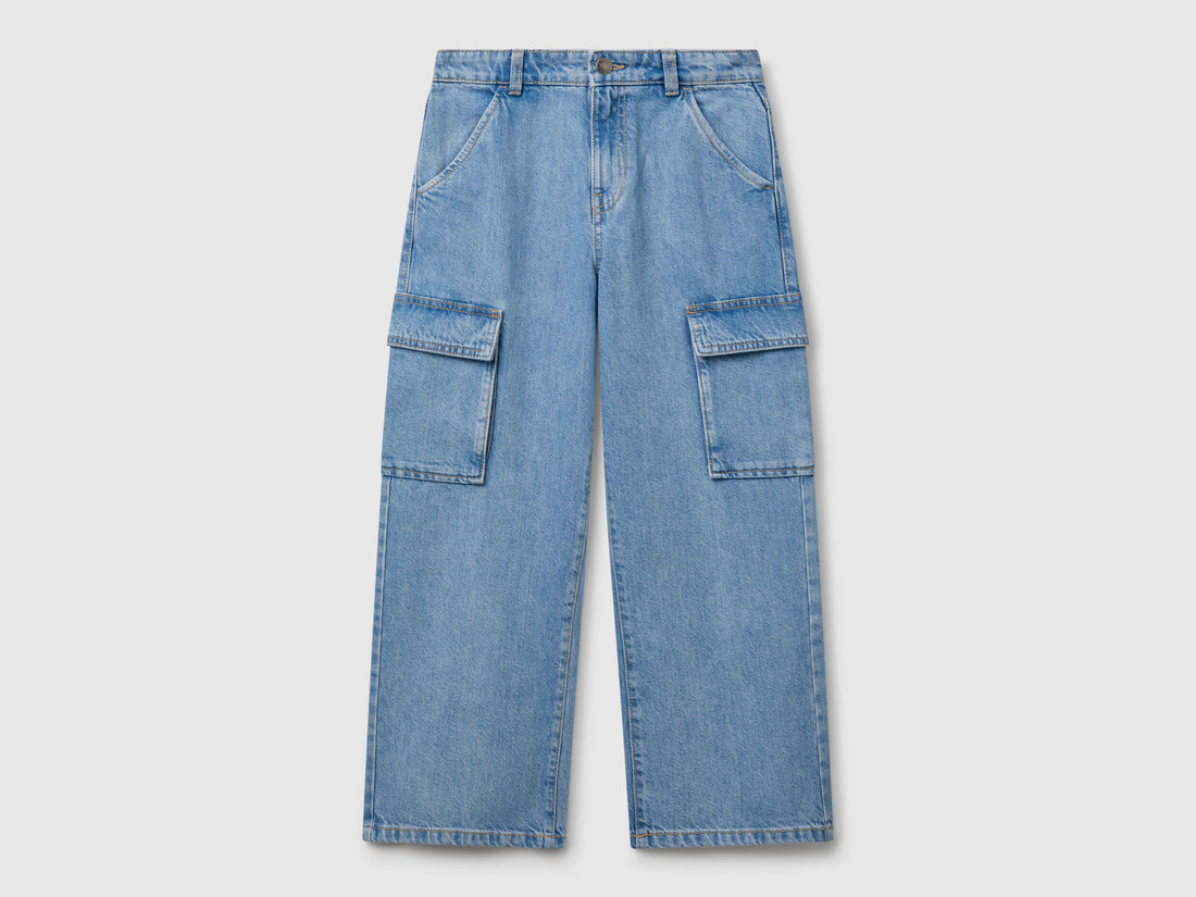Benetton_Cargo Jeans in 100% Cotton_4R76CE041_901_01