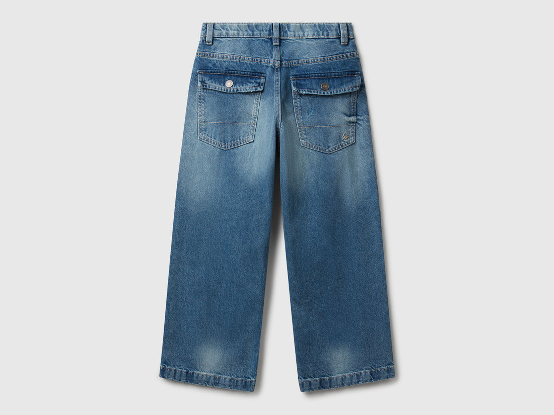 Benetton_Blue_Loose Fit Jeans_4R76CE04G_901_02