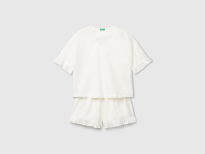 Benetton_Pyjamas with Embroidered Flowers_4SHX3P03X_76W_04