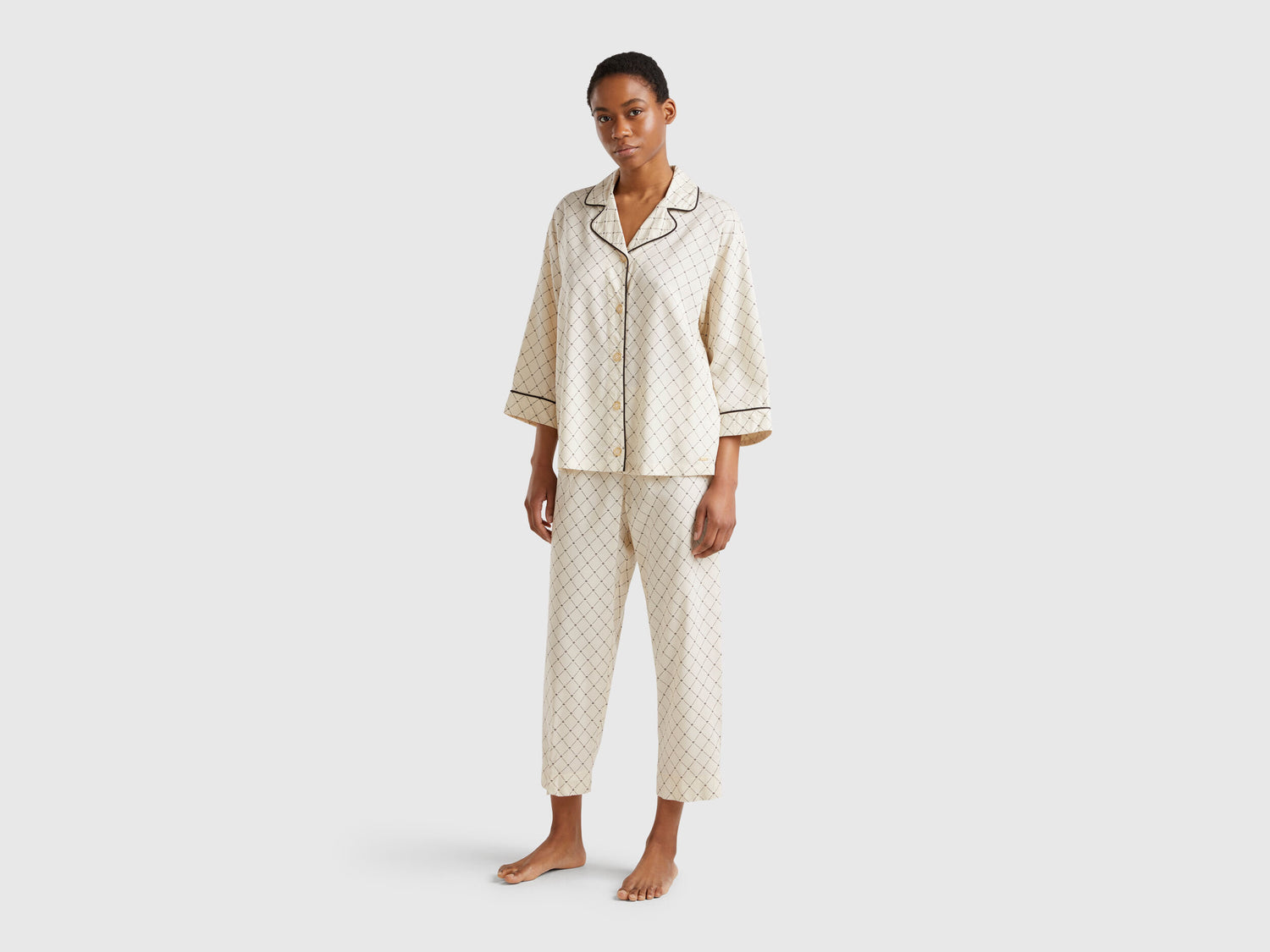 Benetton_Flowy Pyjamas with Print_4T3U3P00R_63R_01