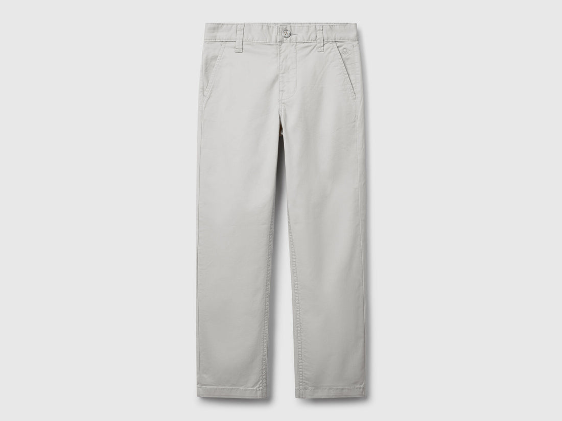 Benetton_Slim Fit Chinos in Stretch Cotton_4T48CF011_115_01