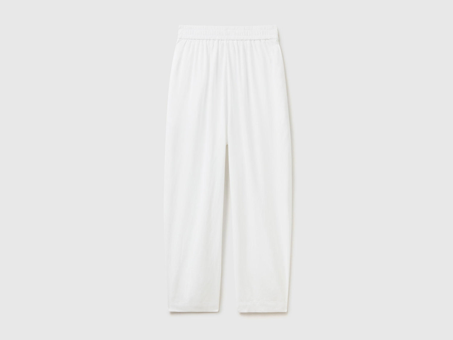 Cropped Trousers With Pleats_4T9155AA4_101_05