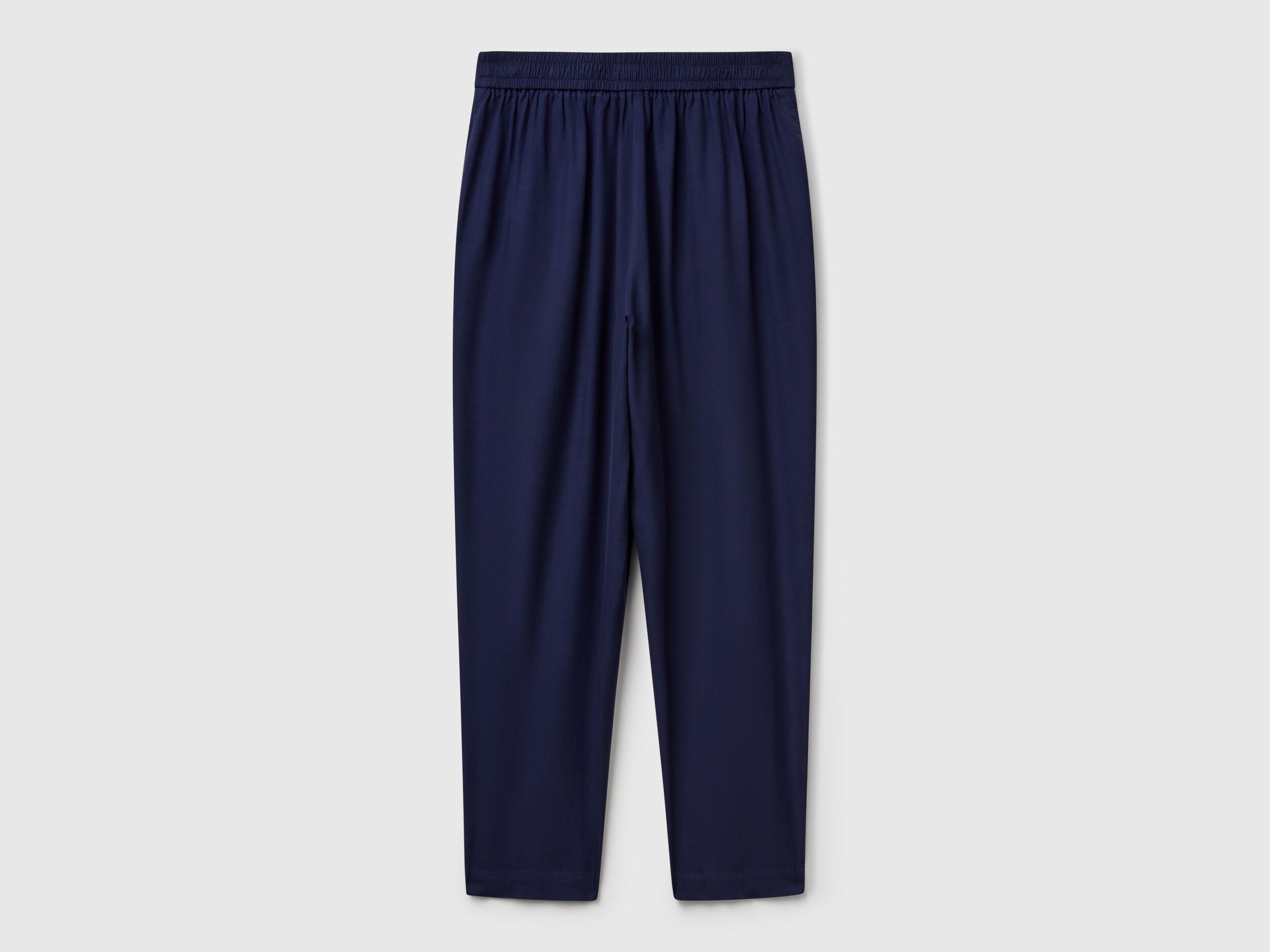 Benetton_Flowy Trousers with Pleats_4T91DF08L_252_05