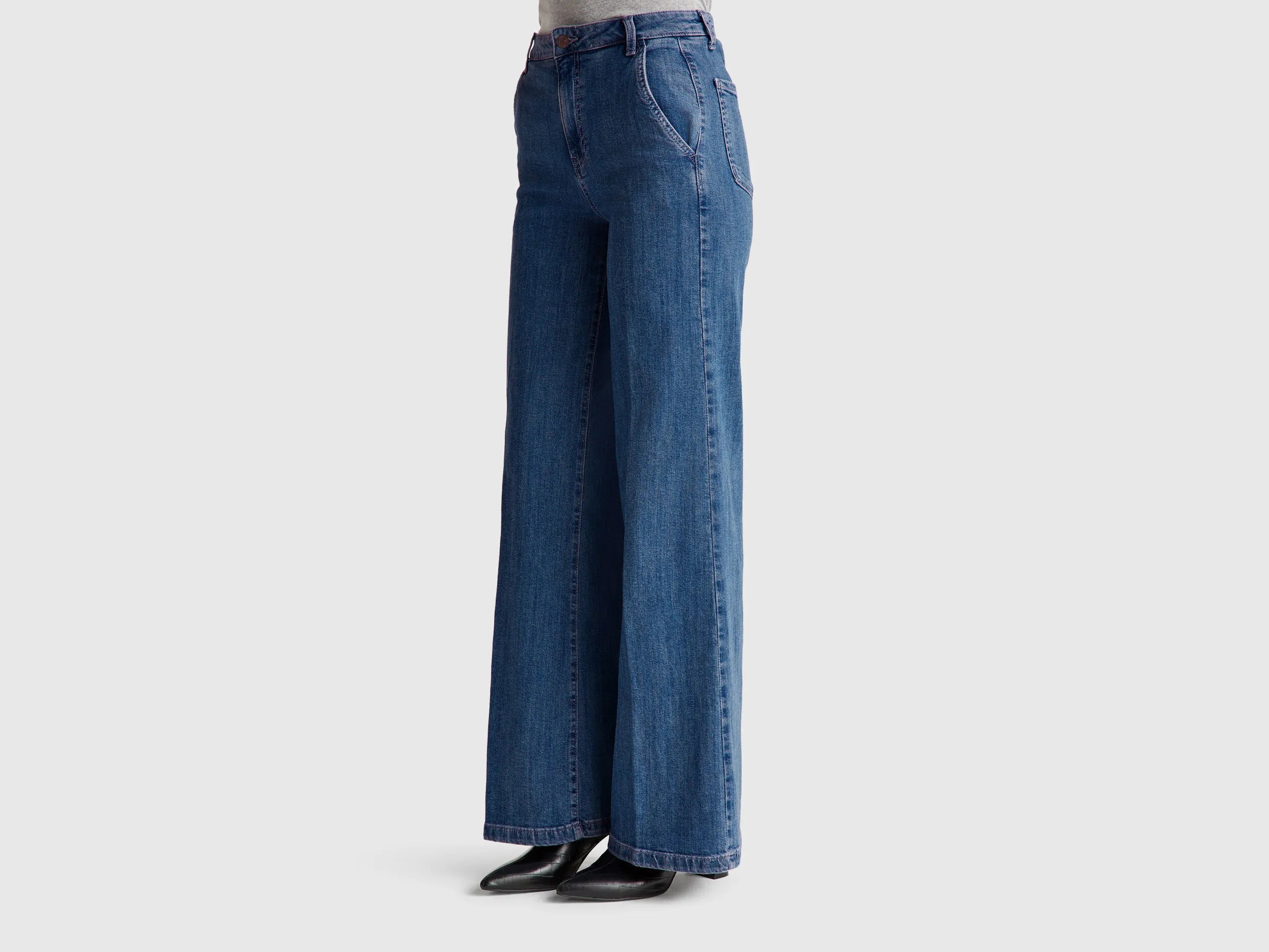 Benetton Light Blue Women Wide Fit Jeans SKU: 4TUT574X5_902 Image 02