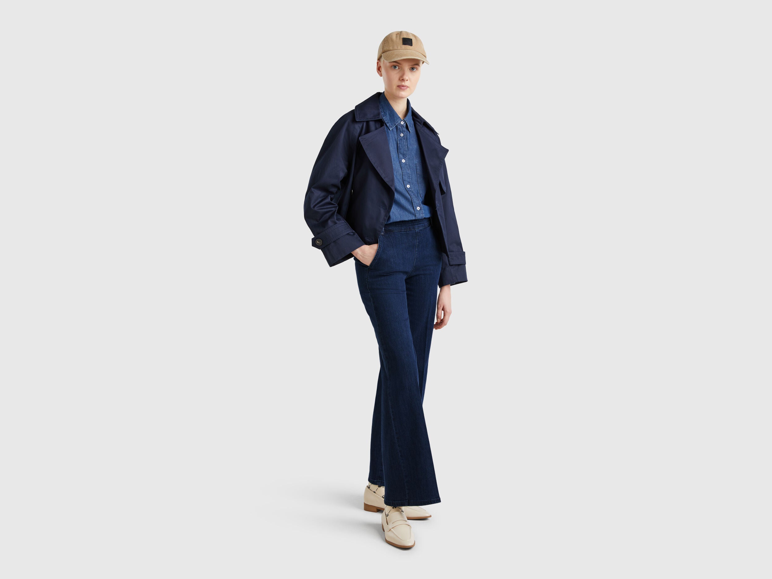 Benetton_Blue_Flared Jeans with Zip_4TUTDF06V_901_01