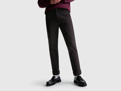 Benetton_Black_Slim Fit Cotton Chinos_4TZYUF04P_100_02